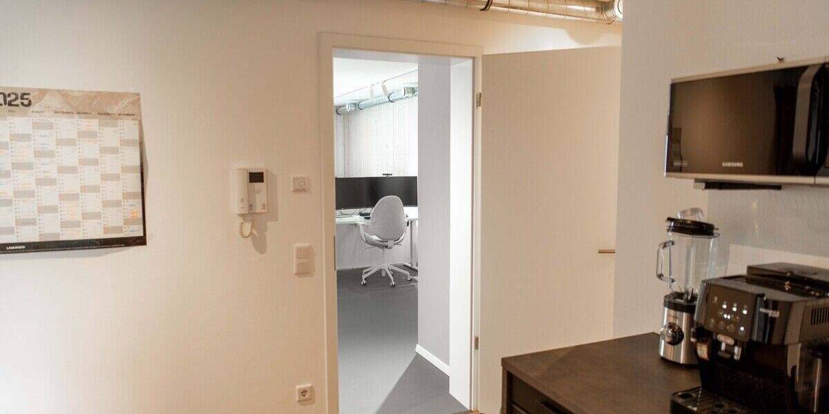 Gewerbeobjekt Regensburg Innenstadt - 2.150&euro; | Angebot:25702576
