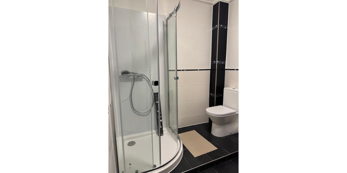 Wohnen auf Zeit Oldenburg Bloherfelde - 5 Zimmer, 100 m&sup2;, 460&euro; | Angebot:26470220