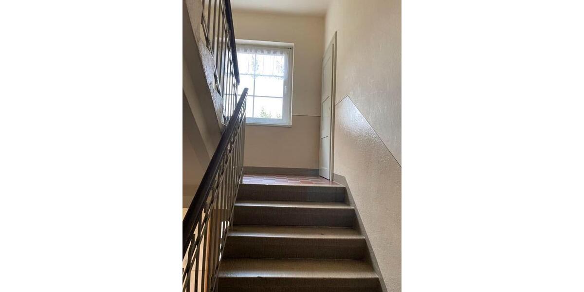 Etagenwohnung Roßwein - 2 Zimmer, 53 m&sup2;, 269&euro; | Angebot:26038810