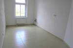 ***Hergeschaut*** Dachgeschoss mit schickem Tageslichtbad, Eckbadewanne und kleiner Dachterrasse