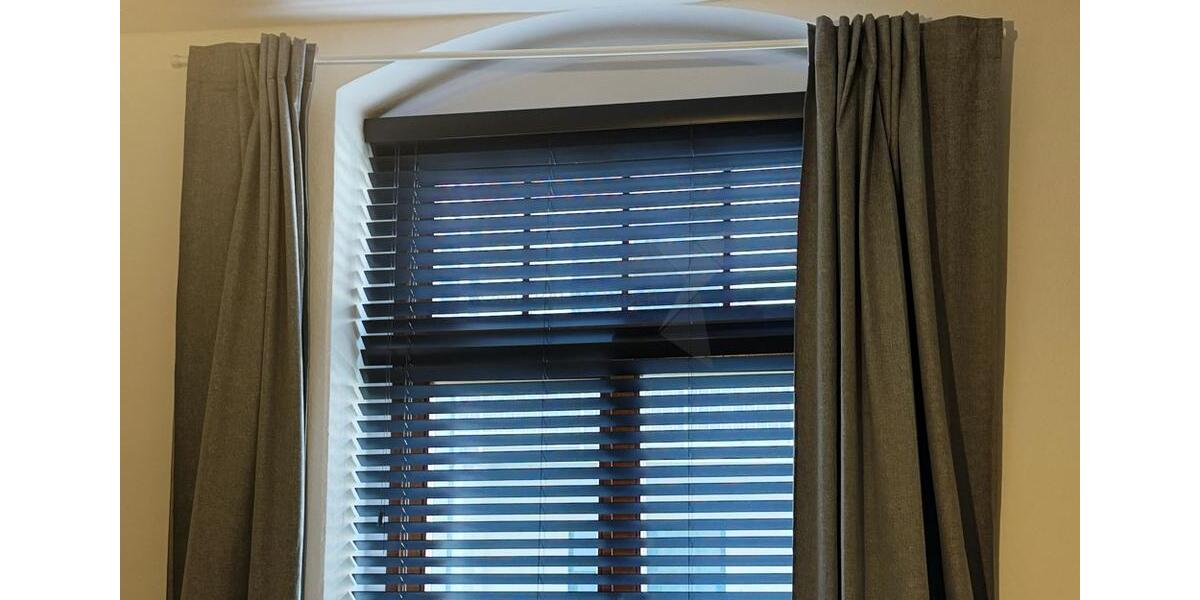 Erdgeschoßwohnung Zwickau - 4 Zimmer, 140 m&sup2;, 940&euro; | Angebot:25974080