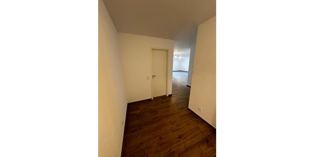 Erdgeschoßwohnung Empfingen - 3.5 Zimmer, 124 m&sup2;, 1.420&euro; | Angebot:25477852