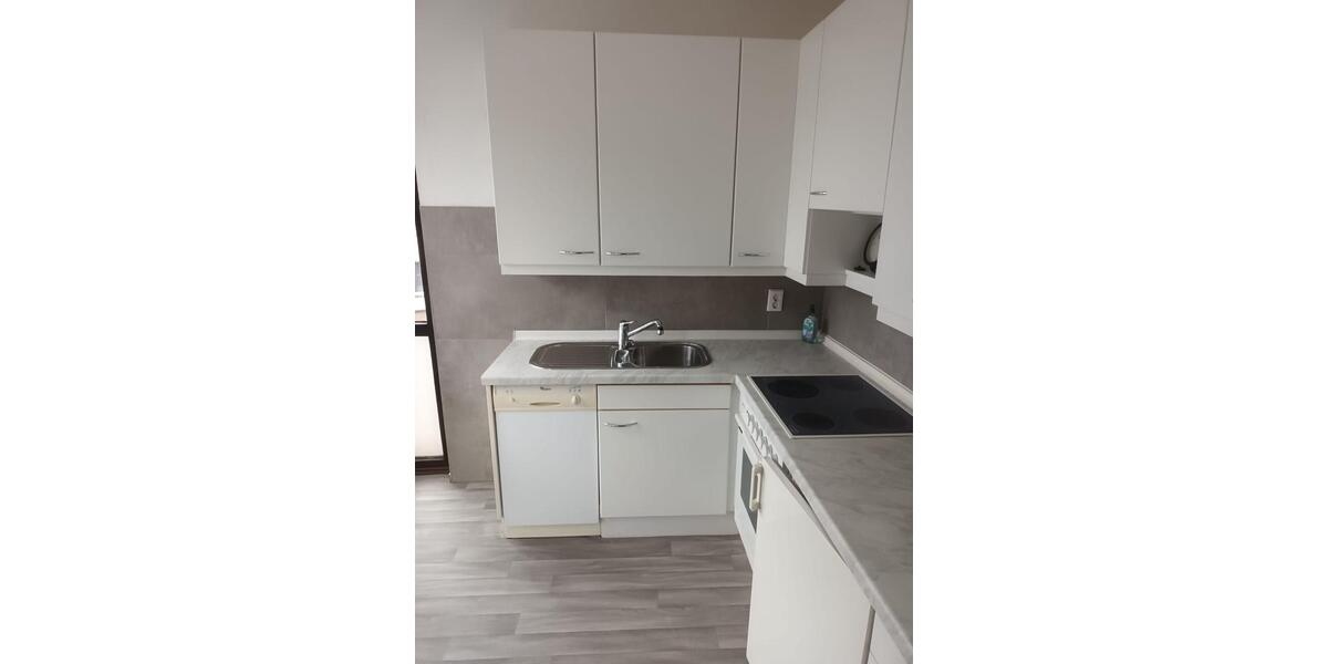 Moderne, teilmöblierte 2-Zimmerwohnung in zentraler Lage 2 zimmer