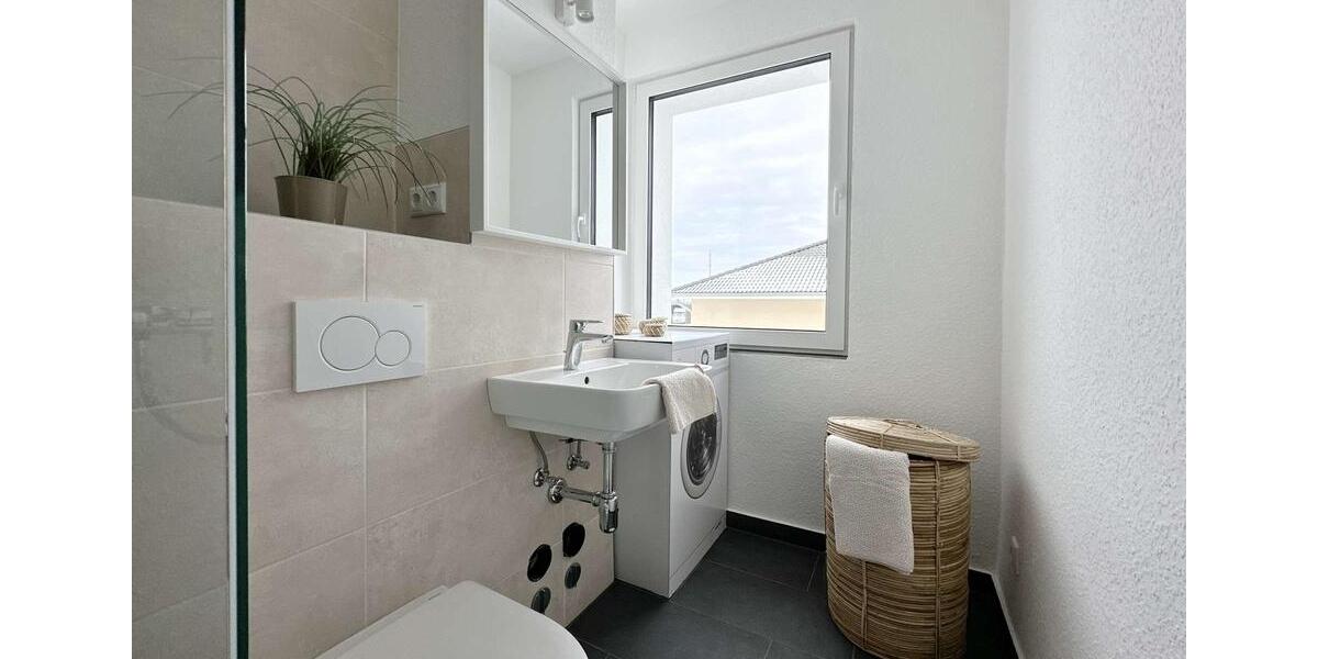 Etagenwohnung Sanitz - 5 Zimmer, 104 m&sup2;, 1.395&euro; | Angebot:25925494