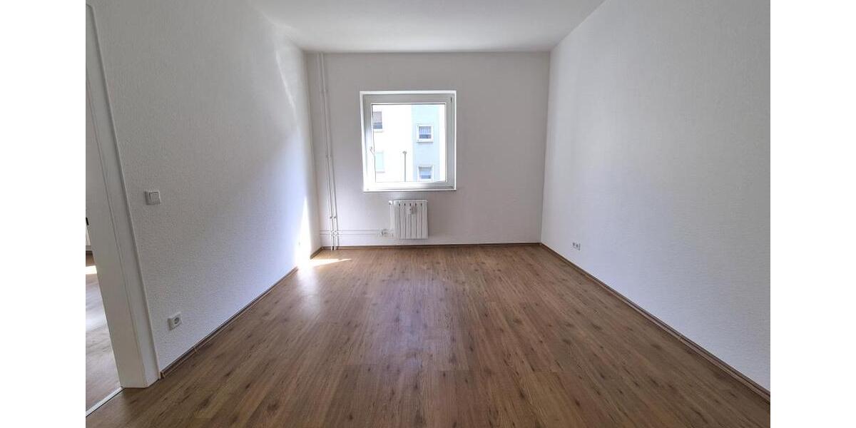 Etagenwohnung Duisburg Duisburg-Mitte - 2 Zimmer, 60 m&sup2;, 511&euro; | Angebot:26165411