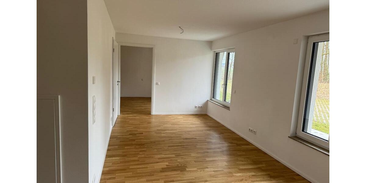 Erdgeschoßwohnung Amberg - 2 Zimmer, 69 m&sup2;, 720&euro; | Angebot:24705775