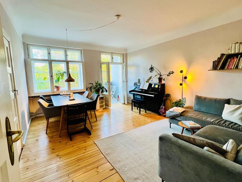 Schöne & ruhige 4-Zimmer Altbau-Wohnung vom 10. - 17. August
