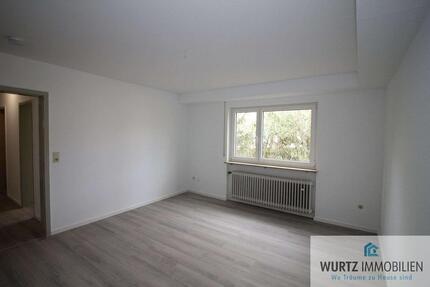 Wohnung Leonberg - 2 Zimmer, 64 m&sup2;, 730&euro; | Angebot:26183525