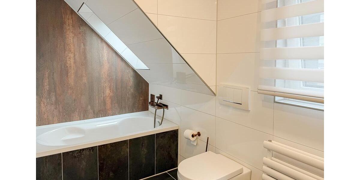 Maisonettenwohnung Düsseldorf Stadtbezirk 5 - 2 Zimmer, 95 m&sup2;, 1.350&euro; | Angebot:26447347