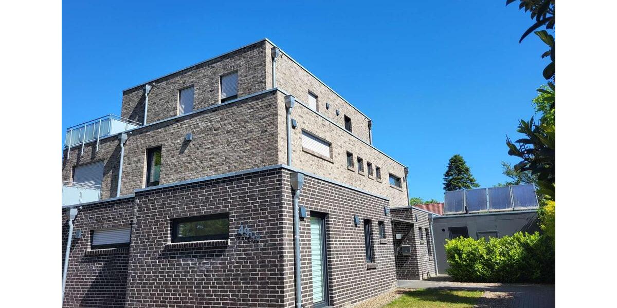 Erdgeschoßwohnung Wildeshausen - 3 Zimmer, 103 m&sup2;, 990&euro; | Angebot:25350576