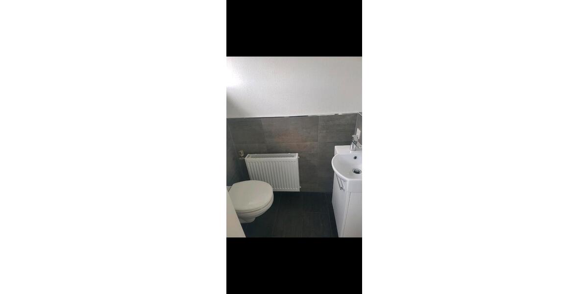 Einfamilienhaus Hermeskeil - 3 Zimmer, 140 m&sup2;, 1.200&euro; | Angebot:26230928