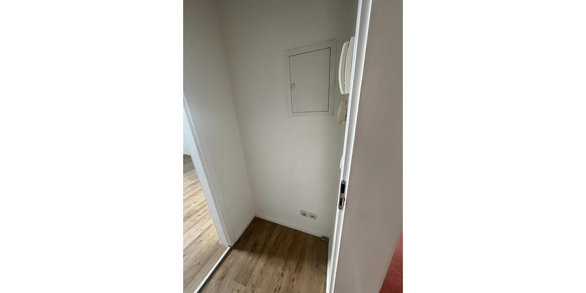 Erdgeschoßwohnung Waren (Müritz) - 1 Zimmer, 35 m&sup2;, 398&euro; | Angebot:24716591