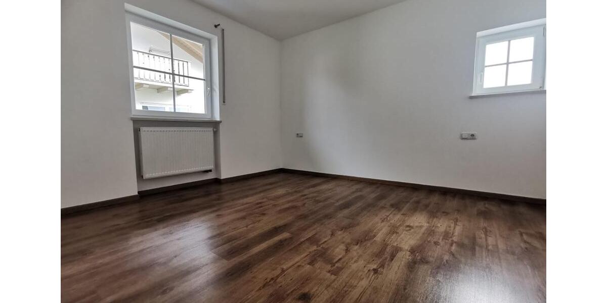 Etagenwohnung Kirchberg im Wald - 3 Zimmer, 70 m&sup2;, 650&euro; | Angebot:26233544