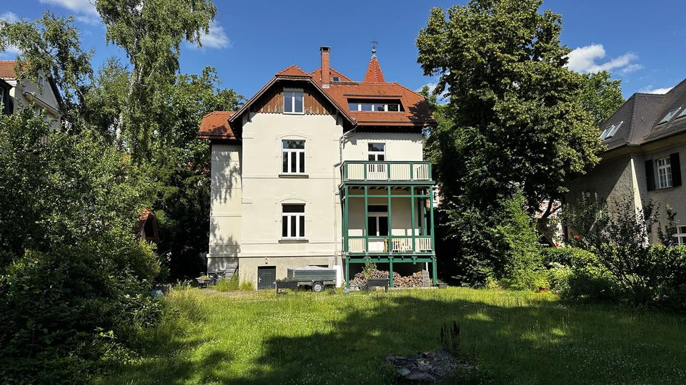 Villa Markkleeberg - 7 Zimmer, 307 m&sup2;, 3.950&euro; | Angebot:23198094