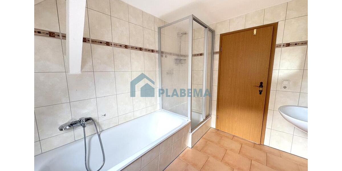 Dachgeschoßwohnung Parchim - 4 Zimmer, 85 m&sup2;, 977&euro; | Angebot:23216848