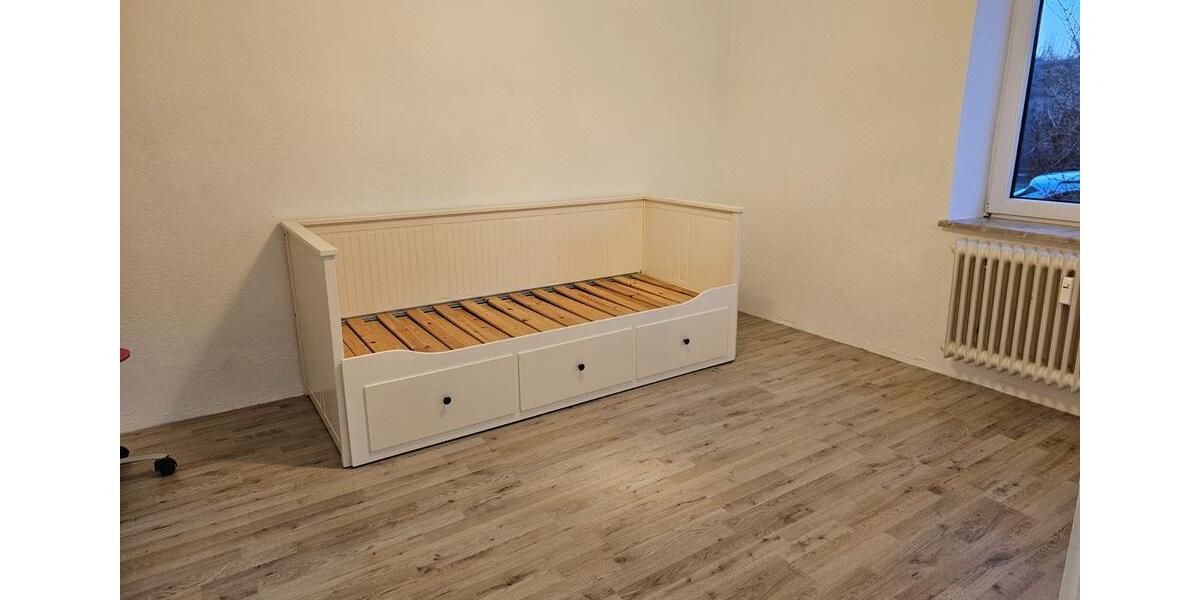 Erdgeschoßwohnung Bahrdorf - 4 Zimmer, 81 m&sup2;, 495&euro; | Angebot:25763821