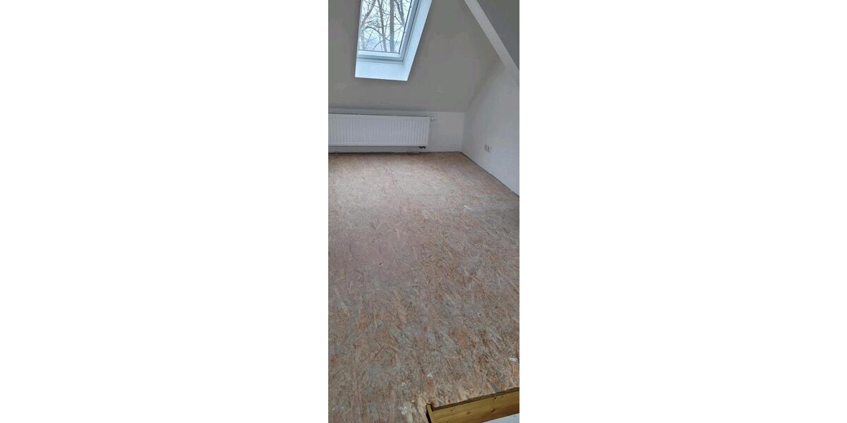 Etagenwohnung Möckern - 3 Zimmer, 80 m&sup2;, 480&euro; | Angebot:24831861