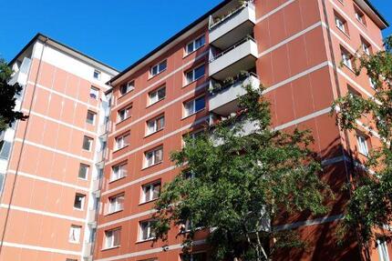 Gutgeschnittene 2,5 Zimmerwohnung in Wedel - Wentzel Dr. 2 zimmer