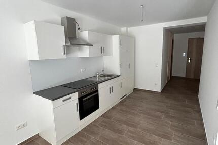 W18 Neuwertige 1 bis 2-Zimmer-Wohnung in Burghausen 2 zimmer