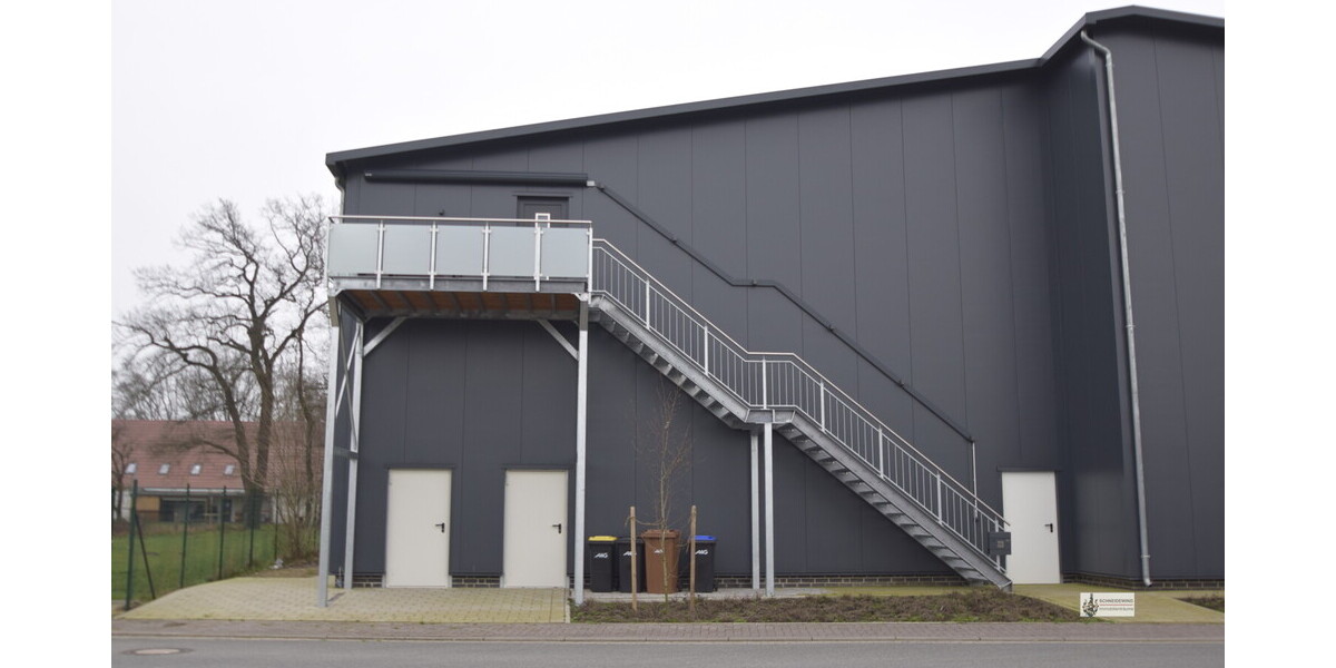 Möblierte Hausmeisterwohnung für einen Single bei 900 Warmmiete Moderne Einrichtung in ruhiger Lage - Gewerbeobjekt Weyhe / Melchiorshausen Melchiorshausen | Angebot:24685456