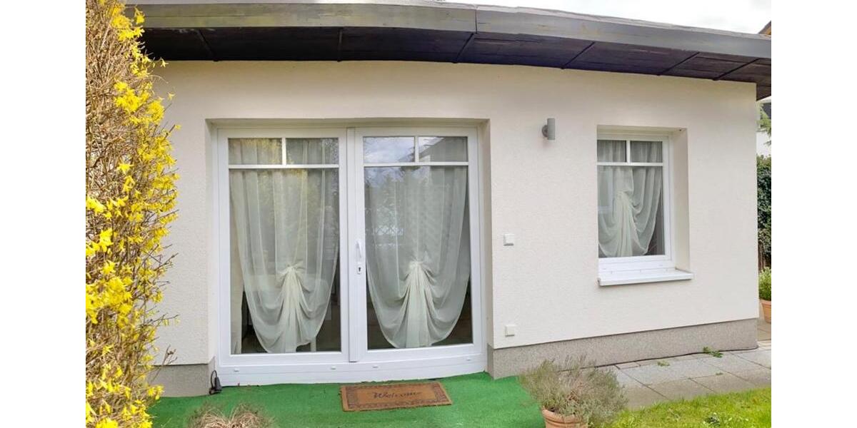 BESI Mi 14.1. Haus am Waldrand Berlins, gr. Garten, 2.Wohngebäude 4 zimmer