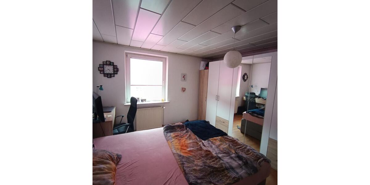 Wohnen auf Zeit Weitramsdorf - 16 Zimmer, 300&euro; | Angebot:21750430