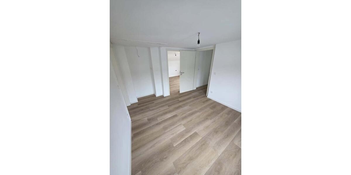 Dachgeschoßwohnung Wiesbaden Bierstadt - 2 Zimmer, 47 m&sup2;, 850&euro; | Angebot:23406588