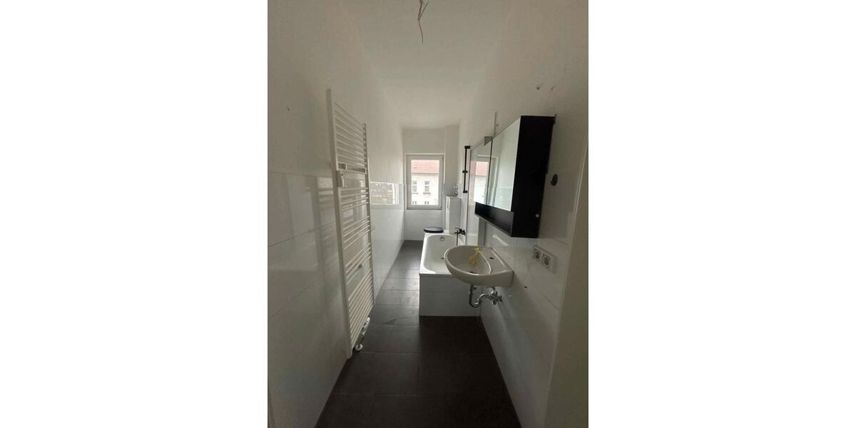 Etagenwohnung Bevern - 3 Zimmer, 78 m&sup2;, 490&euro; | Angebot:26645678