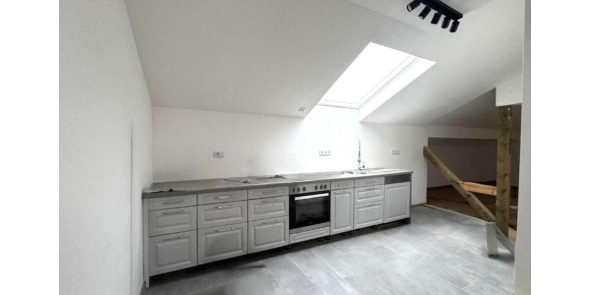 Etagenwohnung Gries - 3 Zimmer, 90 m&sup2;, 1.150&euro; | Angebot:25868015