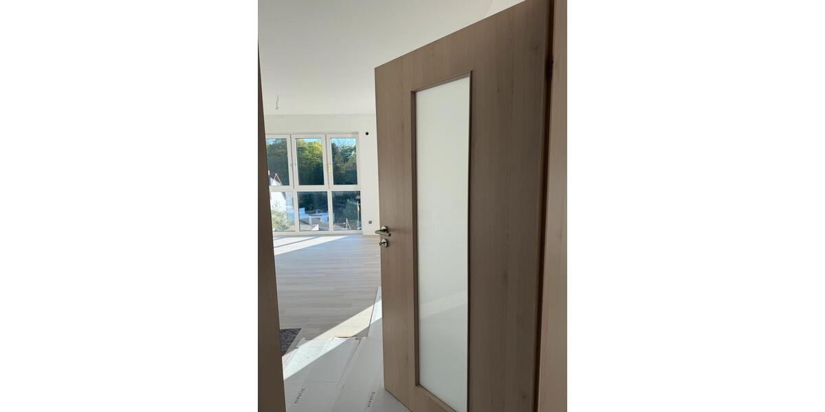 Erdgeschoßwohnung Schlüchtern - 3 Zimmer, 94 m&sup2;, 1.350&euro; | Angebot:26626611