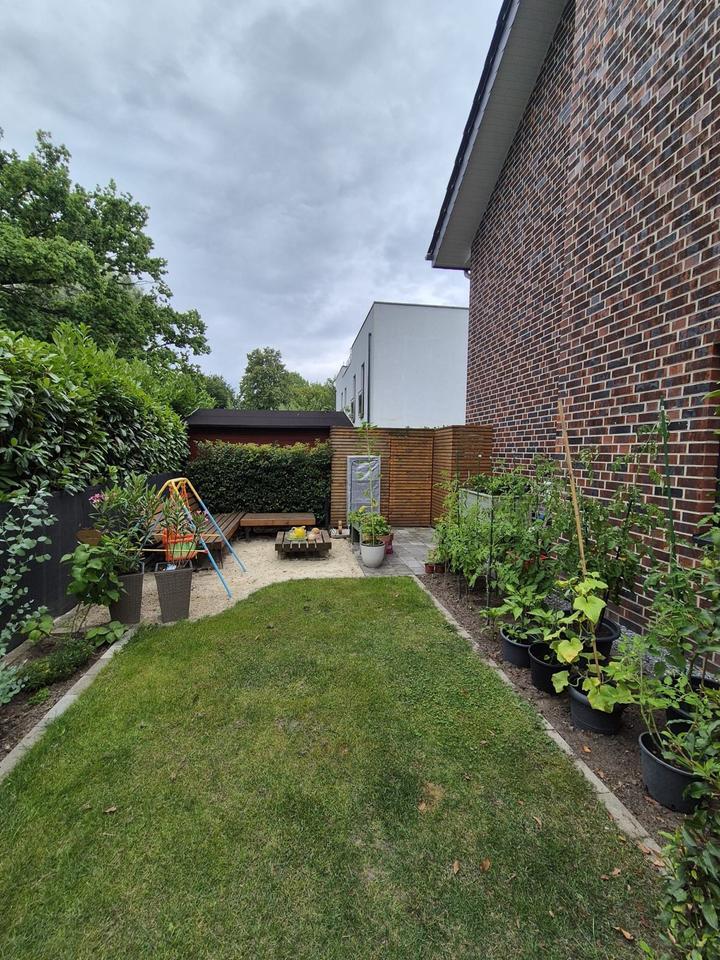 4,5 Zimmer Wohnung mit Balkon und Garten zimmer