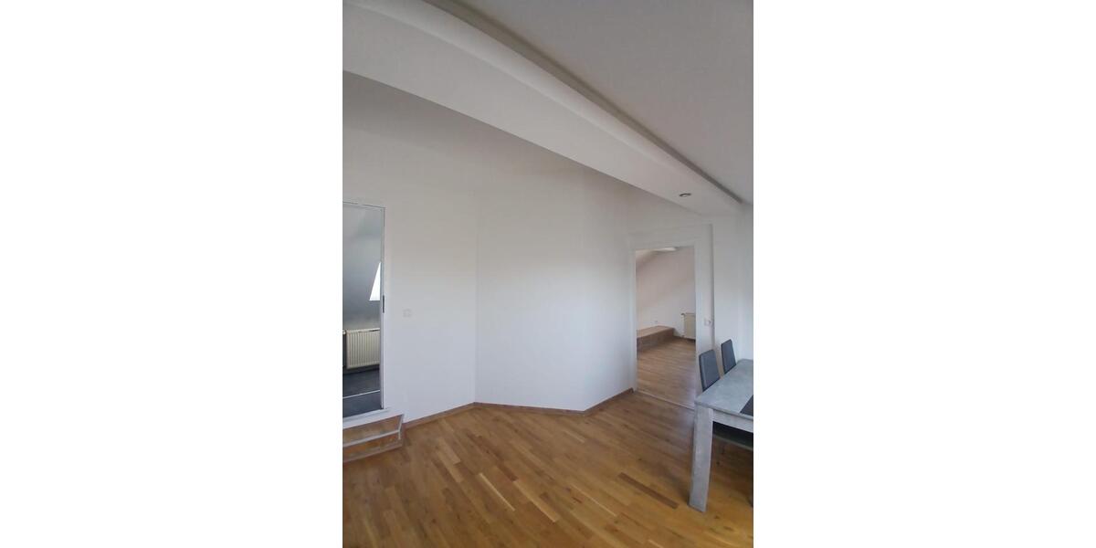 Dachgeschoßwohnung Diemelstadt - 2 Zimmer, 54 m&sup2;, 450&euro; | Angebot:25380894