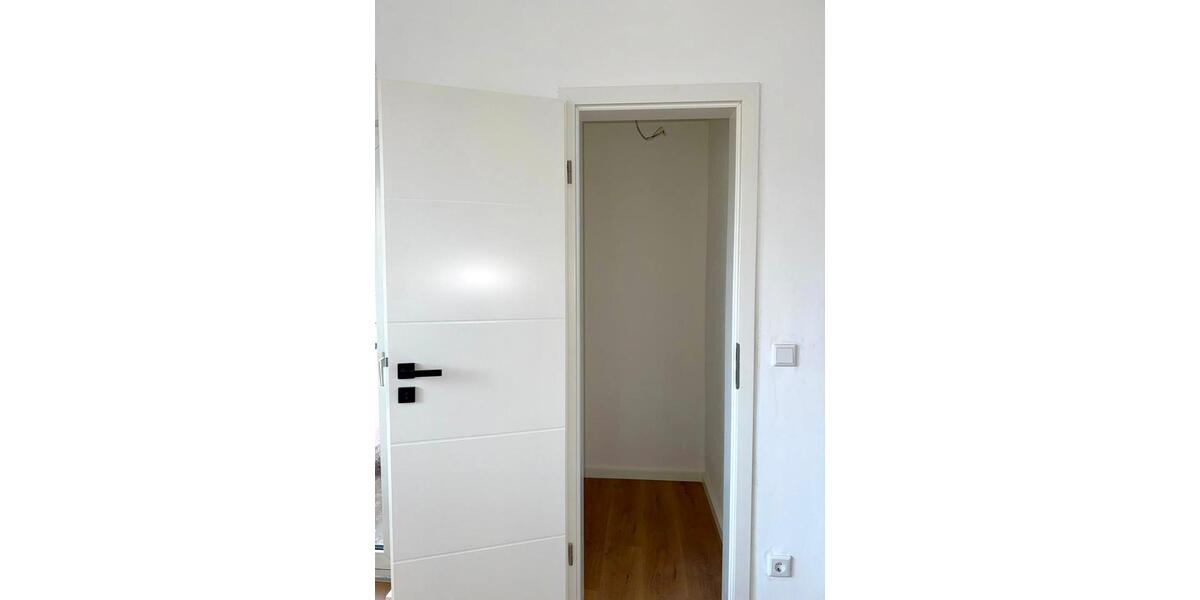 Etagenwohnung Ludwigshafen am Rhein Parkinsel - 3 Zimmer, 64 m&sup2;, 900&euro; | Angebot:24881343