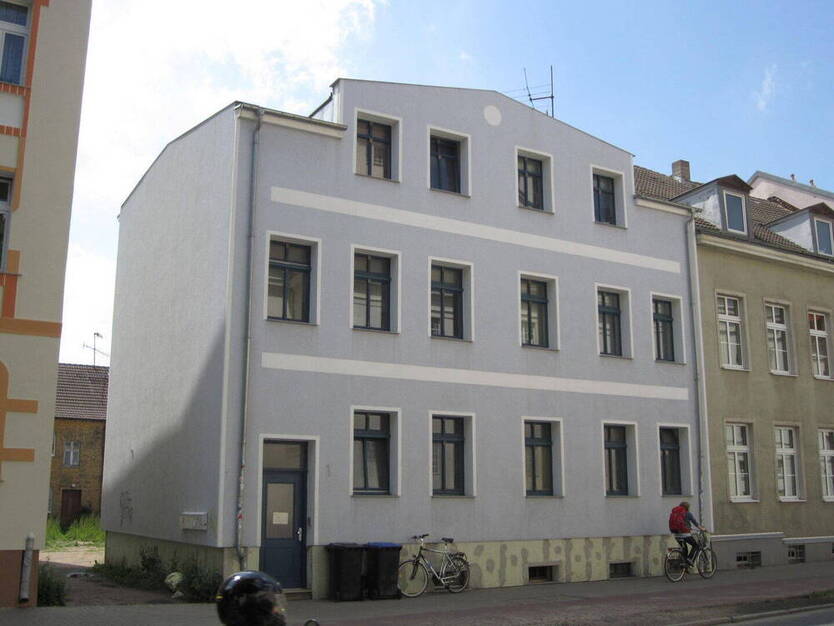 2-Raum-Wohnung in der Anklamer Straße Nähe Theater zu vermieten