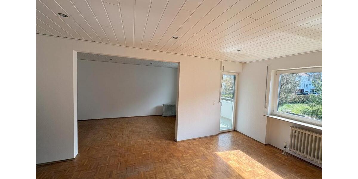 Etagenwohnung Ellwangen (Jagst) - 4 Zimmer, 108 m&sup2;, 1.000&euro; | Angebot:26040716