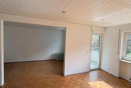 Wohnung Ellwangen (Jagst) - 4 Zimmer, 108 m&sup2;, 1.000&euro; | Angebot:26040716