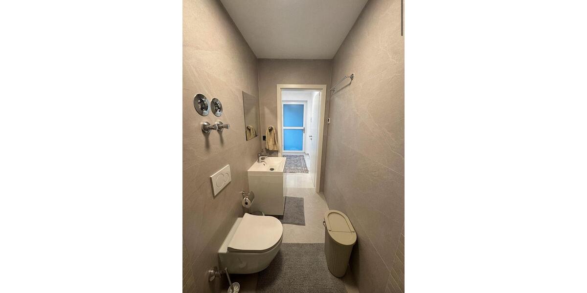 Erdgeschoßwohnung Leverkusen Schlebusch - 1 Zimmer, 33 m&sup2;, 850&euro; | Angebot:26005047