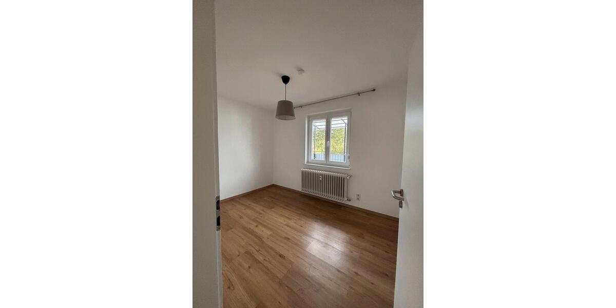 Maisonettenwohnung Trossingen - 3 Zimmer, 84 m&sup2;, 900&euro; | Angebot:26004501