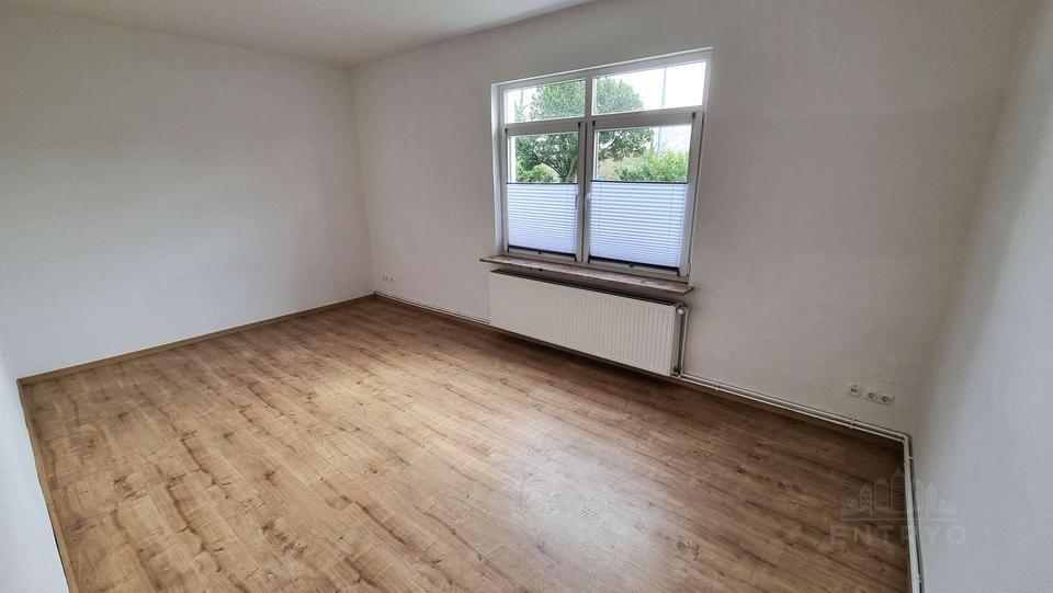 Modernisierte Wohnung mit Garage und hochwertiger Küche zentral in Varel! zimmer