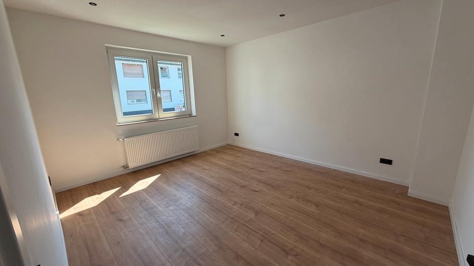 Erdgeschoßwohnung Paderborn Neuenbeken - 3 Zimmer, 76 m&sup2;, 1.040&euro; | Angebot:26611432