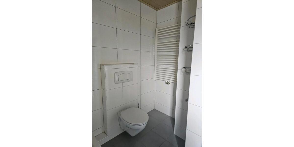 Etagenwohnung Traunreut St. Georgen - 4 Zimmer, 100 m&sup2;, 1.400&euro; | Angebot:26670250