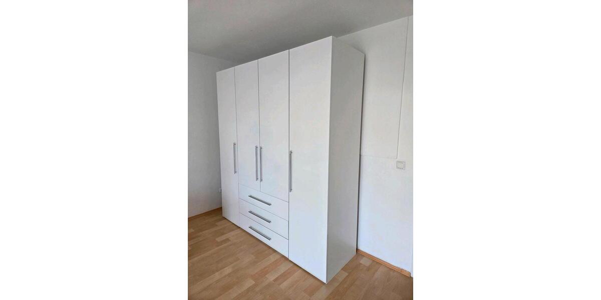 Etagenwohnung Burghausen - 1 Zimmer, 18 m&sup2;, 450&euro; | Angebot:26620641