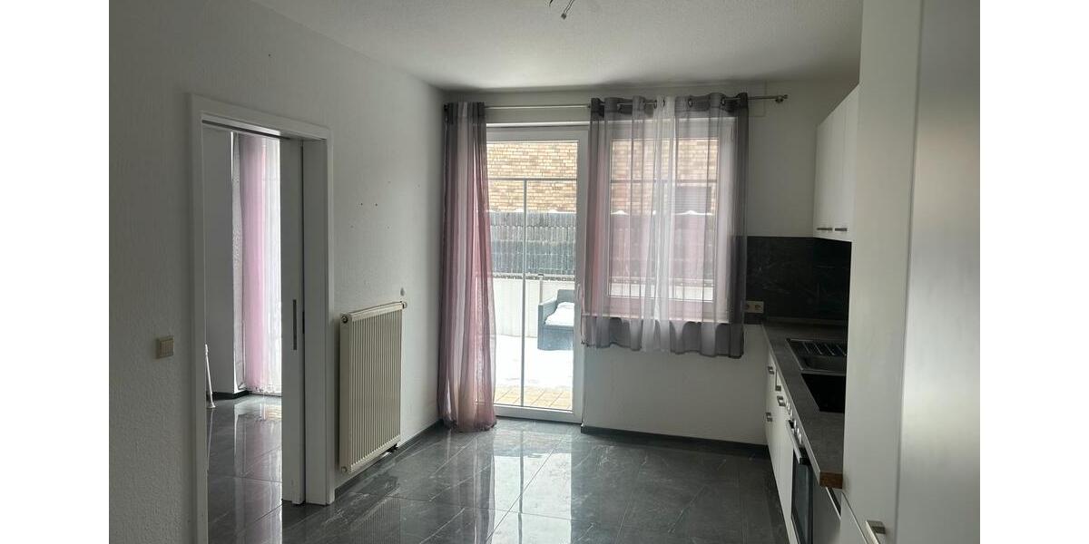 Erdgeschoßwohnung Wallenhorst - 6 Zimmer, 120 m&sup2;, 1.200&euro; | Angebot:24838951