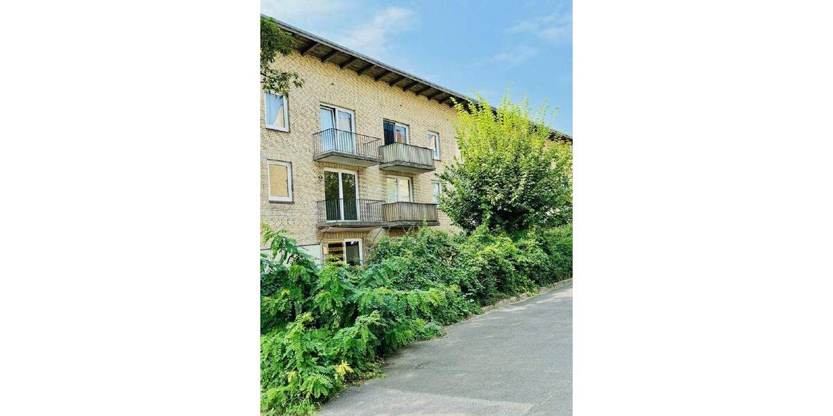 Viel Platz samt großer Terrasse für Sie! 3 zimmer