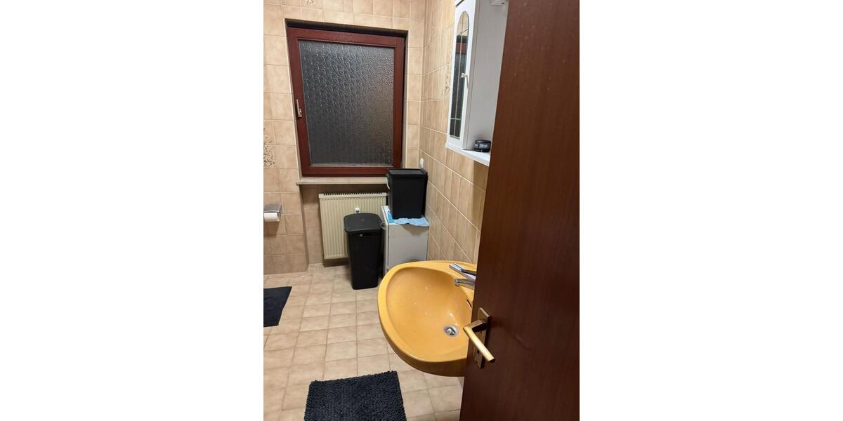 Dachgeschoßwohnung Solms - 2 Zimmer, 70 m&sup2;, 700&euro; | Angebot:24731773