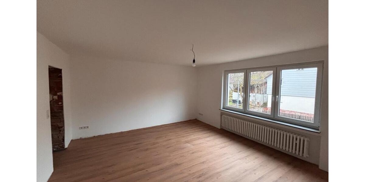 Erdgeschoßwohnung Bad Hersfeld - 3 Zimmer, 85 m&sup2;, 850&euro; | Angebot:25045919