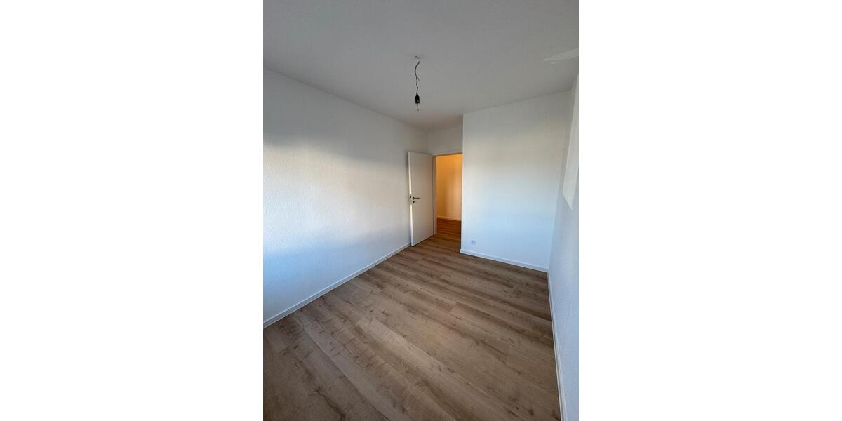 Erdgeschoßwohnung Mainhausen - 3 Zimmer, 90 m&sup2;, 1.465&euro; | Angebot:25383552