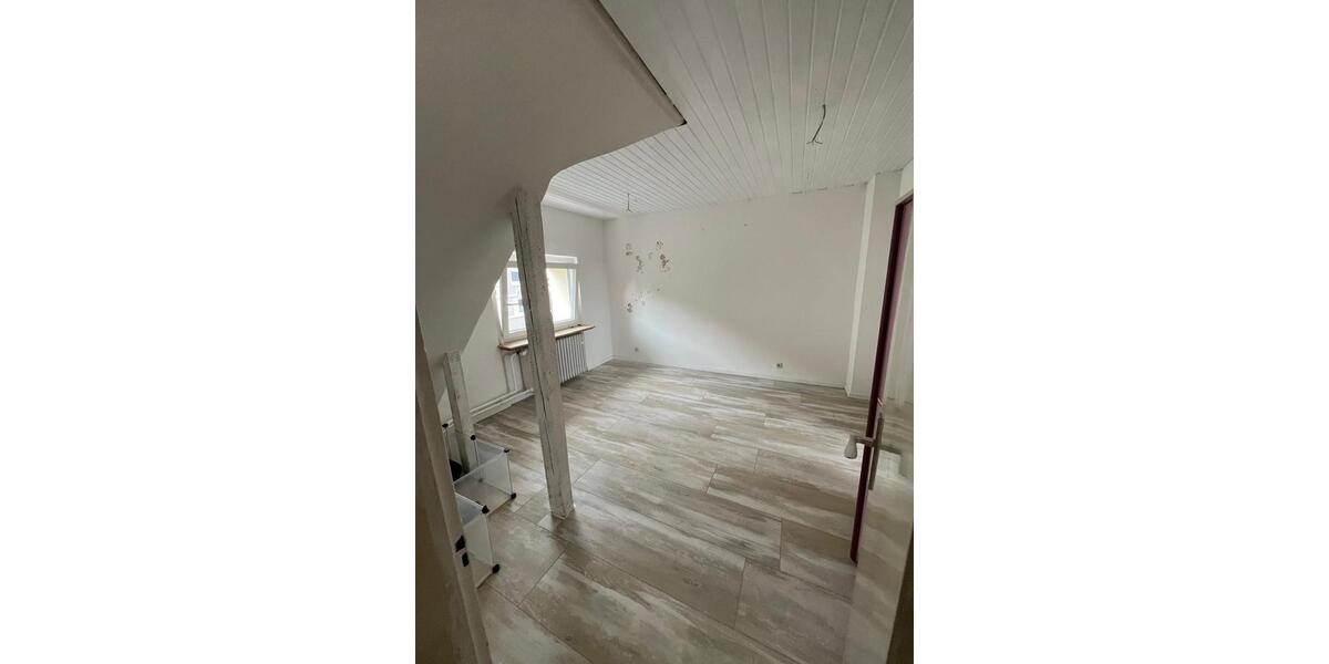Doppelhaushälfte Wuppertal Gemarkung Barmen - 5 Zimmer, 150 m&sup2;, 1.300&euro; | Angebot:24787860