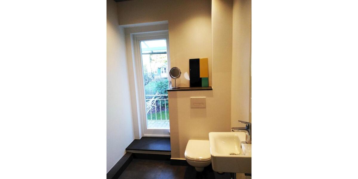 Wohnen auf Zeit Wuppertal Gemarkung Elberfeld - 1 Zimmer, 25 m&sup2;, 420&euro; | Angebot:25937120