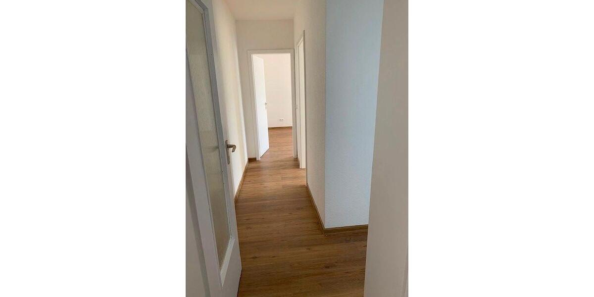 Etagenwohnung Wiesbaden Südost - 4 Zimmer, 99 m&sup2;, 1.155&euro; | Angebot:26612130